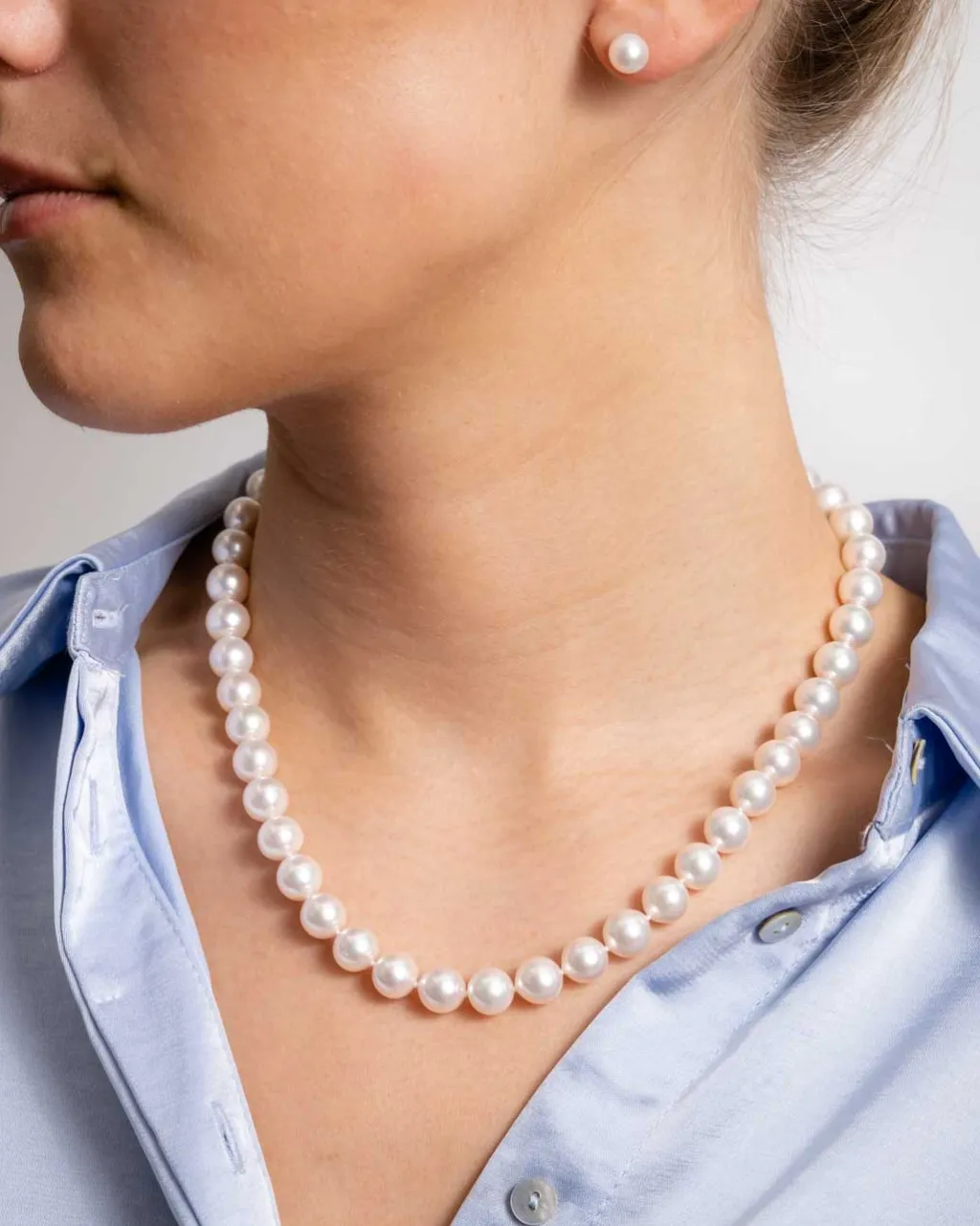 Fashion Akoya perlekjede 9-9,5mm med lås i hvitt gull Halssmykker