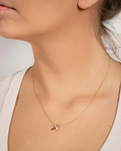 Hot Anheng i gult gull kryss med diamanter 0,06 ct Halssmykker