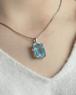 Outlet Anheng i hvitt gull med blå topas og diamant Halssmykker