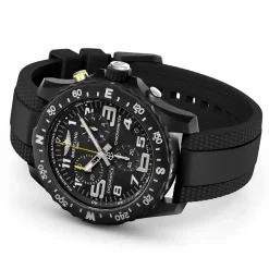 Clearance Endurance Pro Black 44 mm Til Han