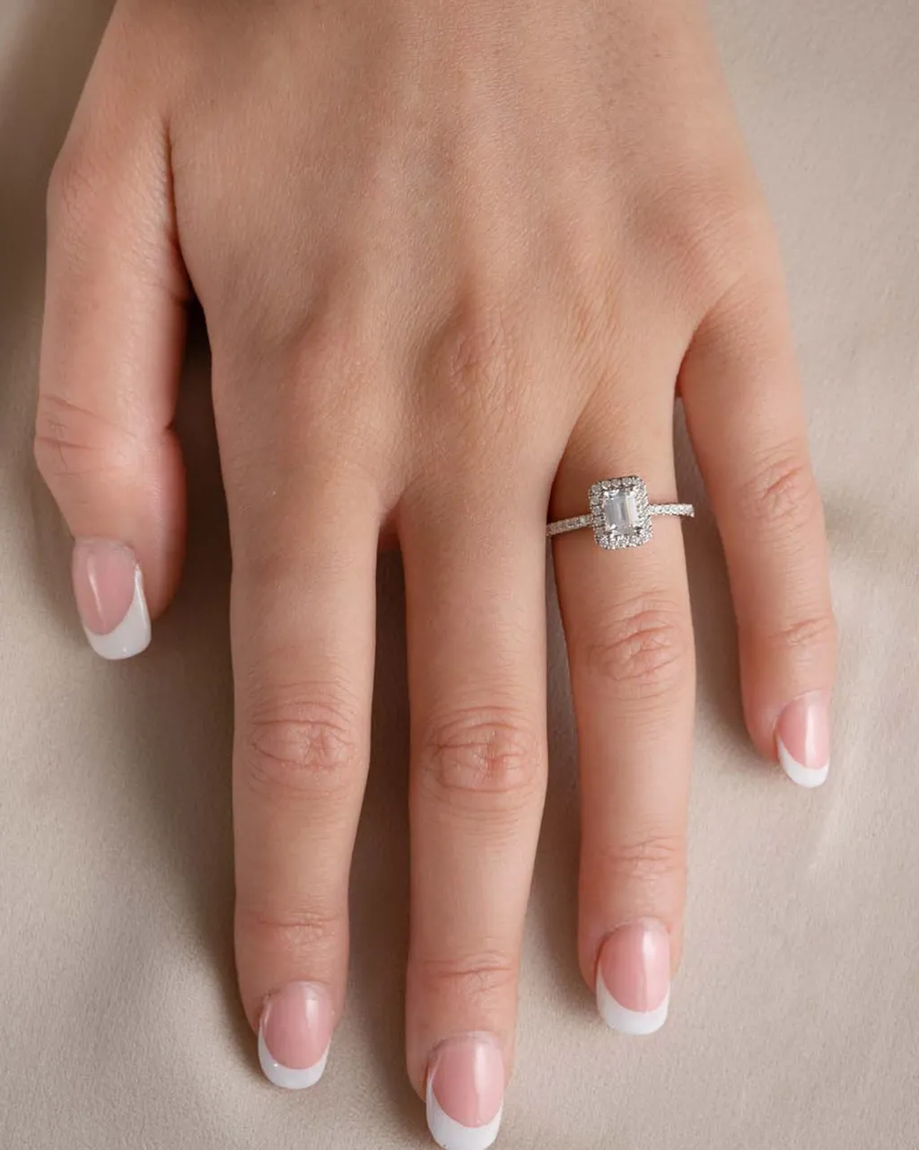 Fashion Bridal Eternity diamantring i hvitt gull 0,75 ct Ringer