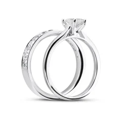 Best Bridal Eternity enstens diamantring 0,70 ct Ringer