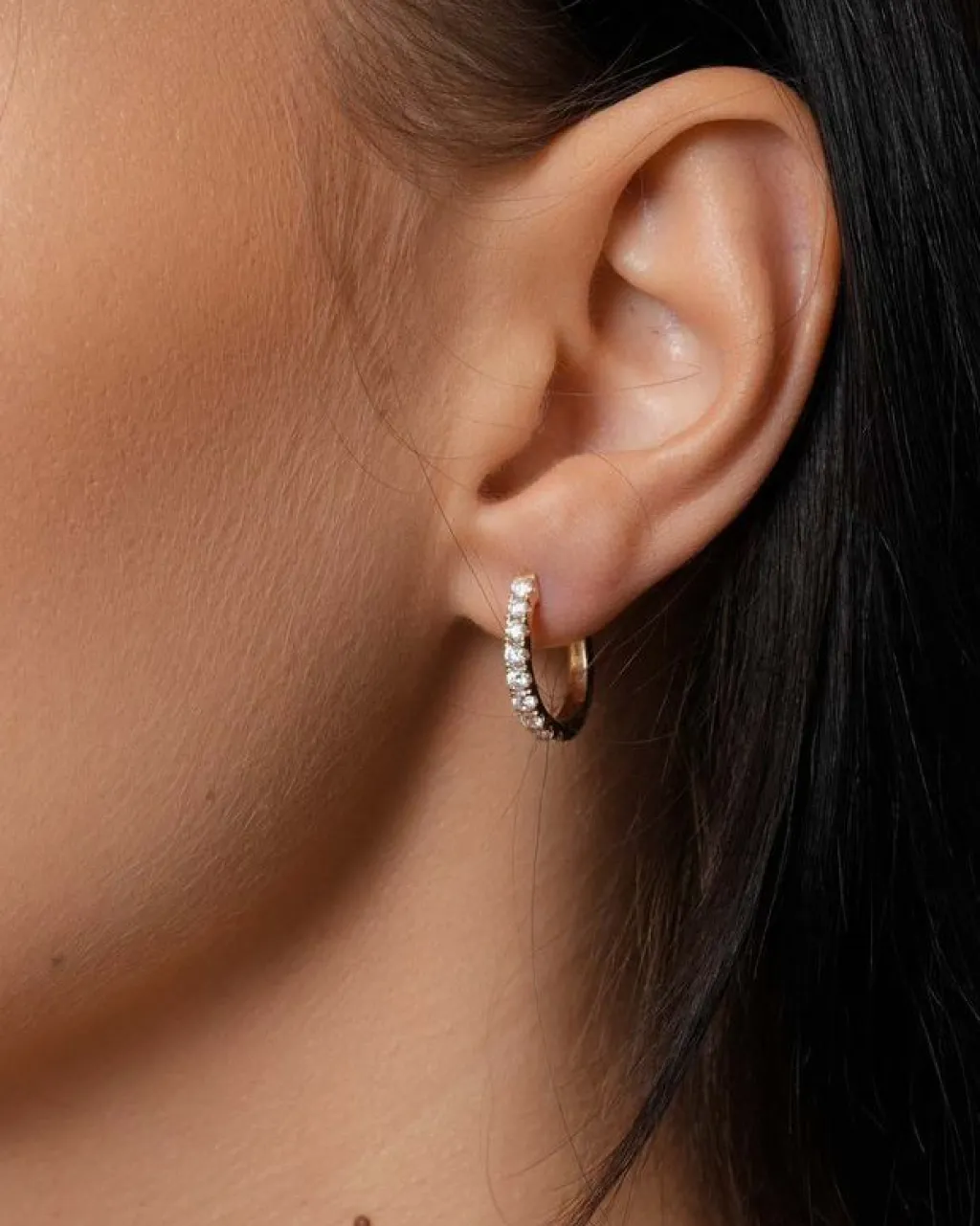 Online Creoler i gult gull med diamanter 0,75 ct Ørepynt