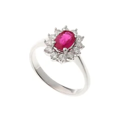 New Diamantring 0,52ct med rubin Ringer