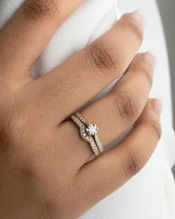 Best Diamantring i gult gull Elegance Exclusive 0,70 ct TW/VS Ringer