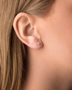 New Elegance diamantørepynt 0,30 ct gult gull Ørepynt