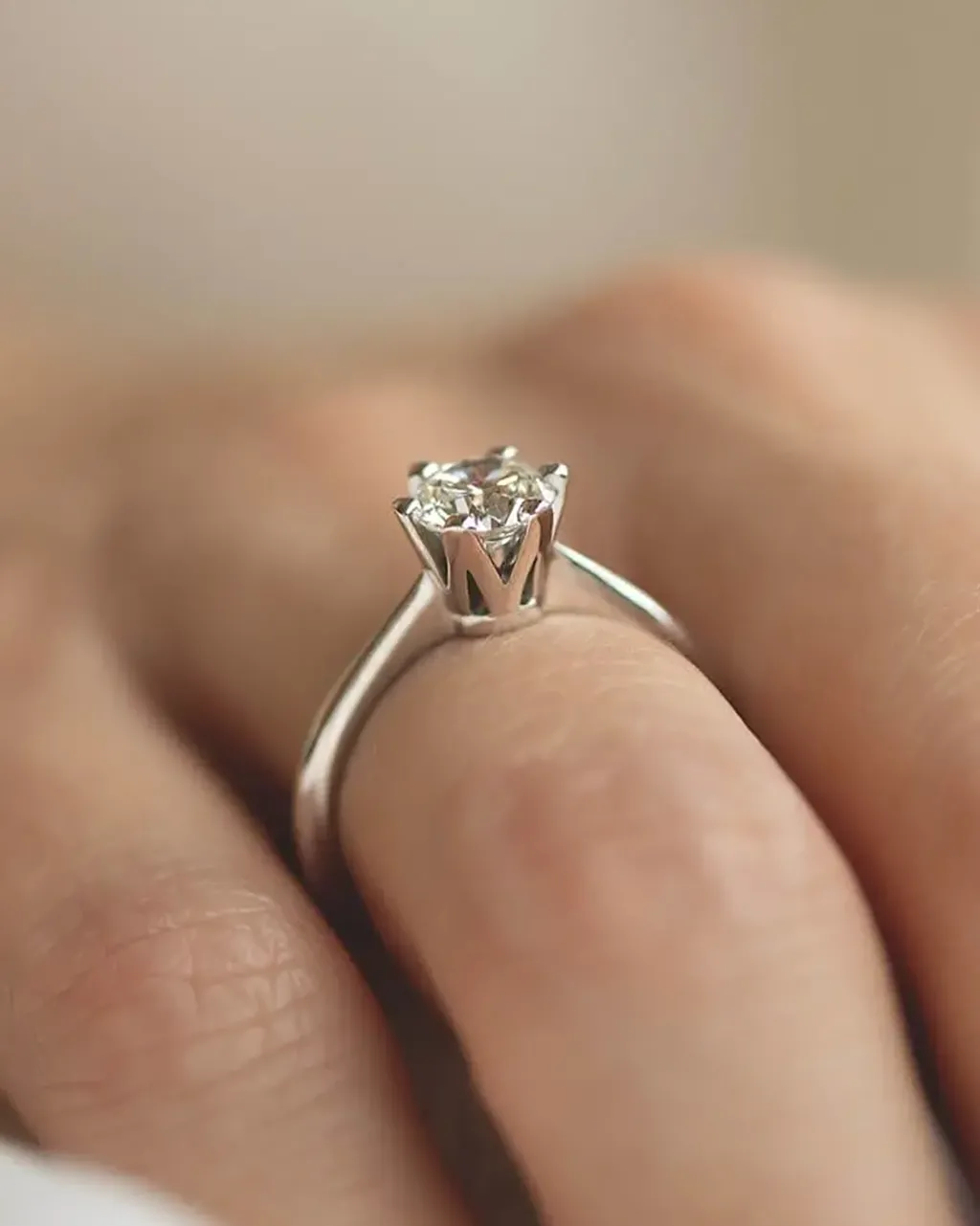 Online Elegance diamantring 1,01 ct Ringer