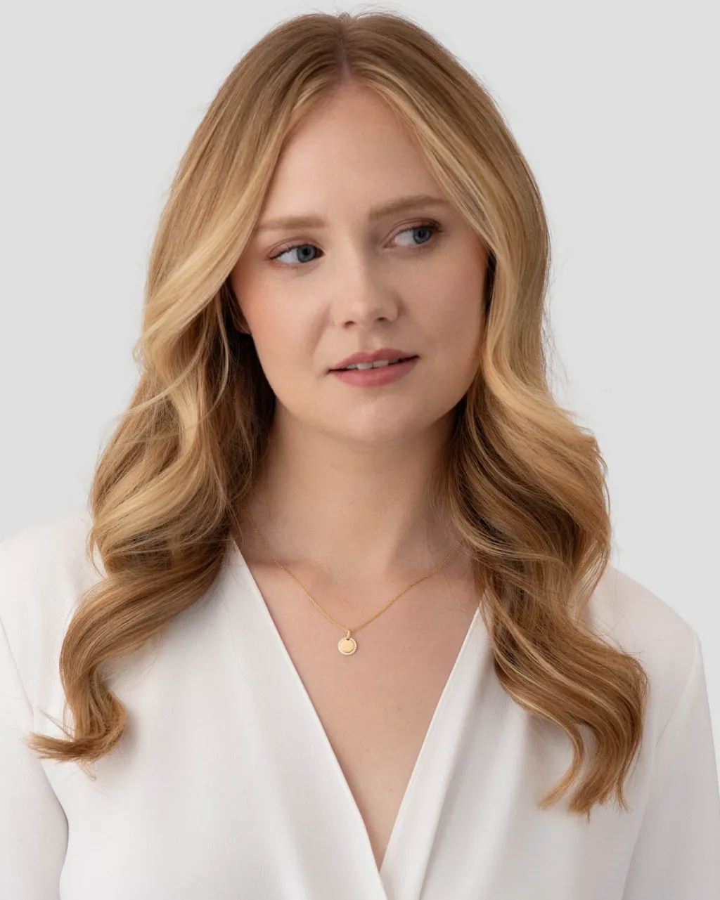 Fashion Gullanheng massiv mynt med diamanter 0,10 ct Halssmykker
