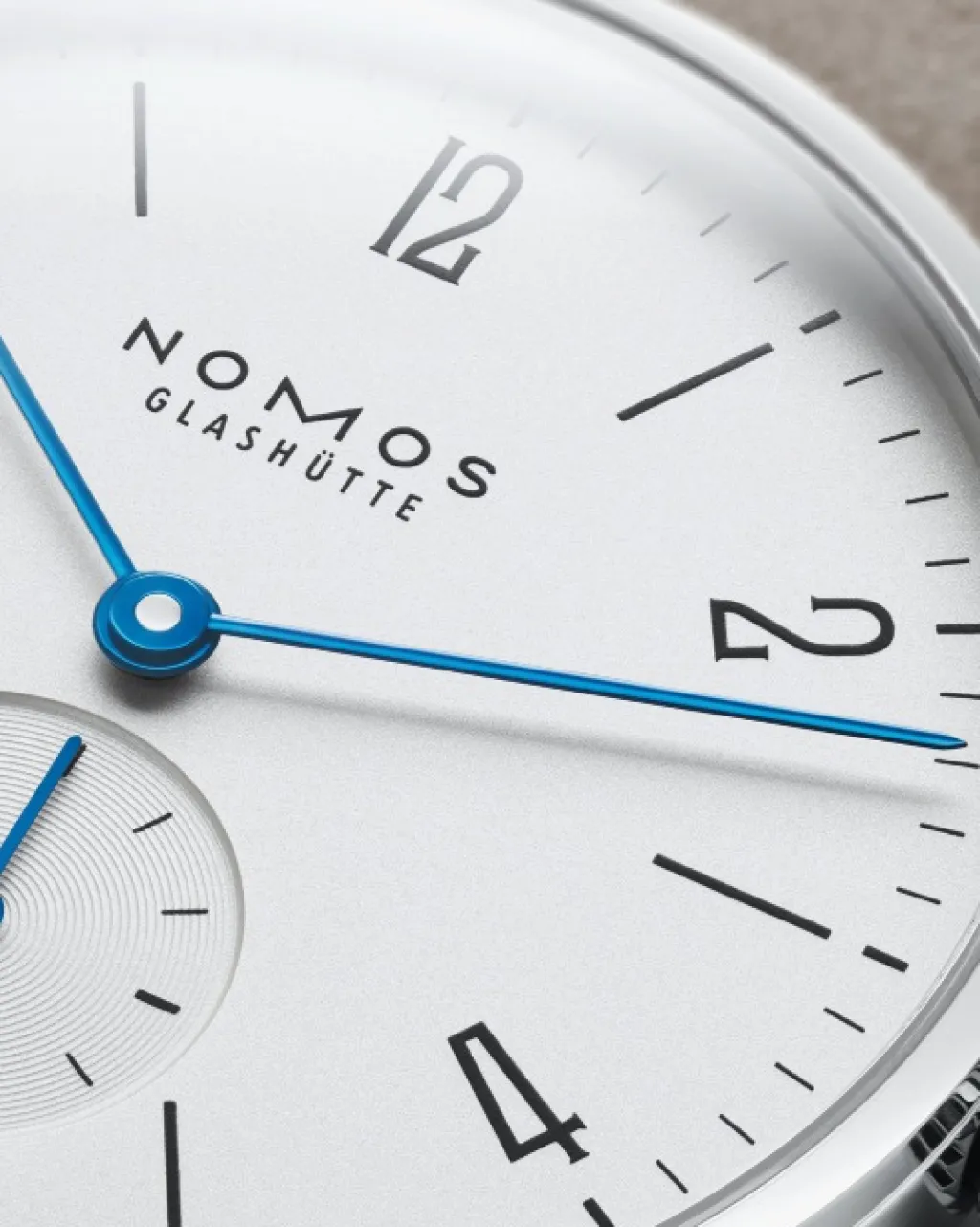 Best NOMOS Glashütte Tangente 32,8 mm Til Henne
