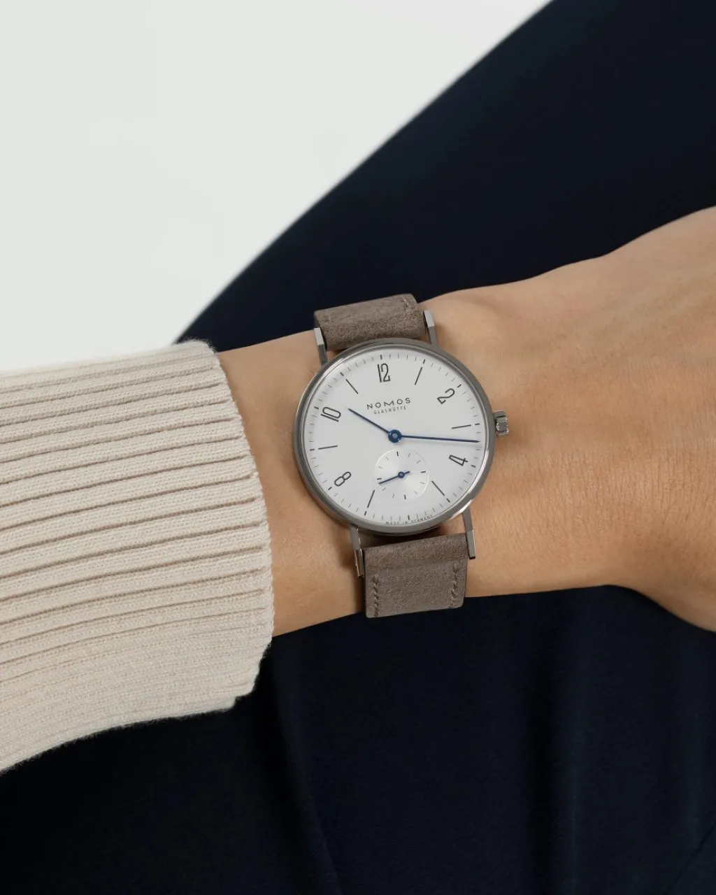 Best NOMOS Glashütte Tangente 32,8 mm Til Henne