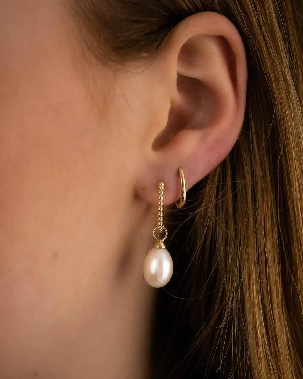 Discount Perlecharms i gult gull Ørepynt
