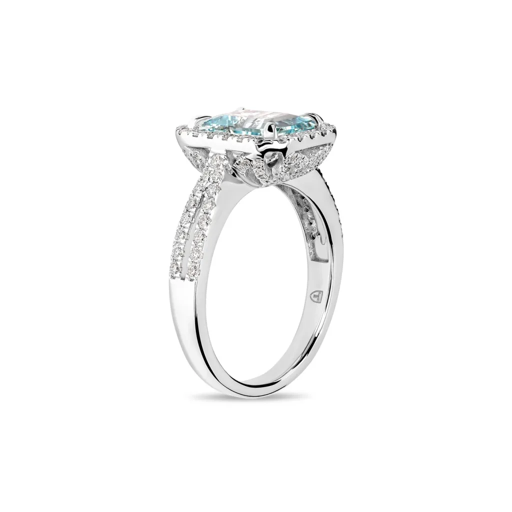 Discount Ring i 18 karat hvitt gull med akvamarin og diamanter 0,64 ct Ringer