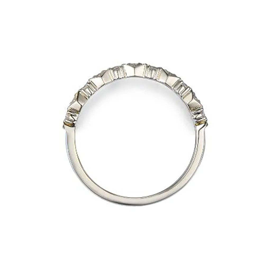 Hot Ring i gult gull med diamanter Ringer