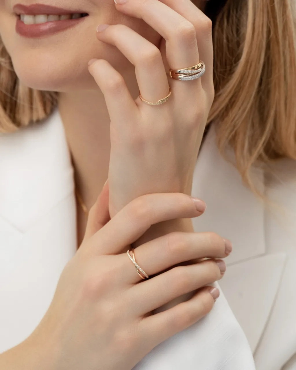 Sale Ring i gult gull med diamanter 0,08 ct Ringer