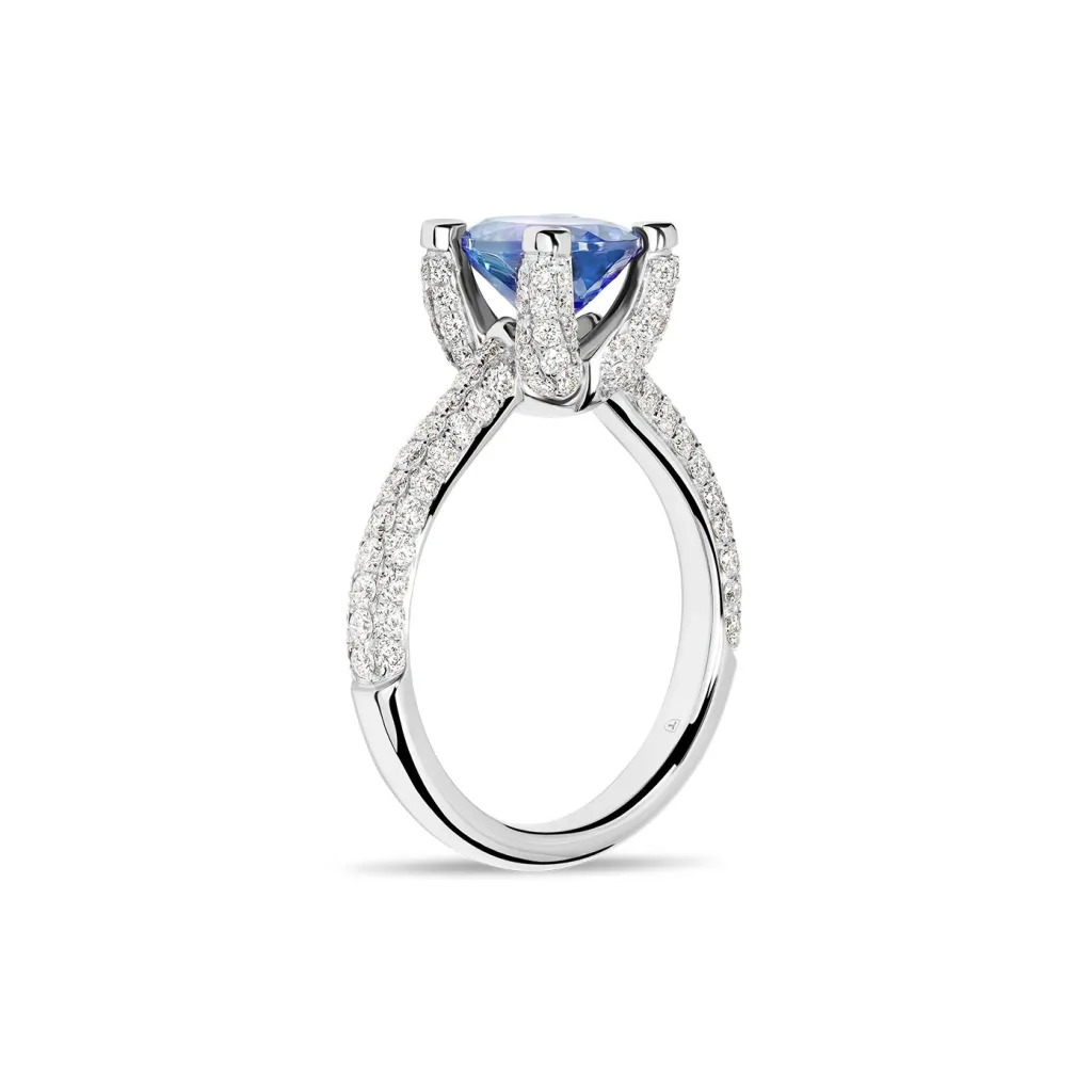 Sale Ring i hvitt gull med tanzanitt og diamanter 1,16 ct Ringer
