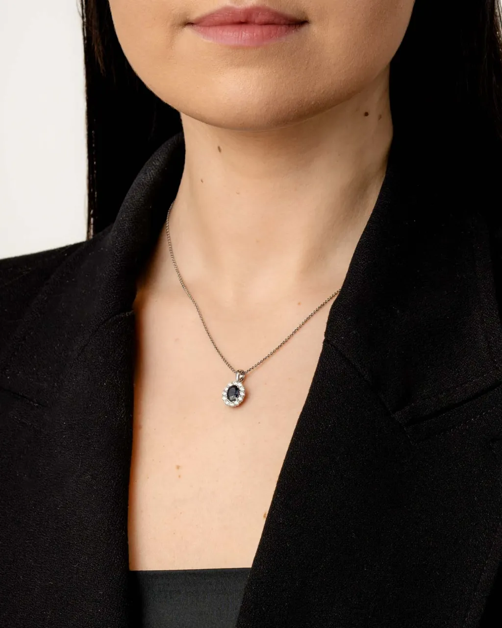 Online Rosettanheng 0,48ct med safir Halssmykker