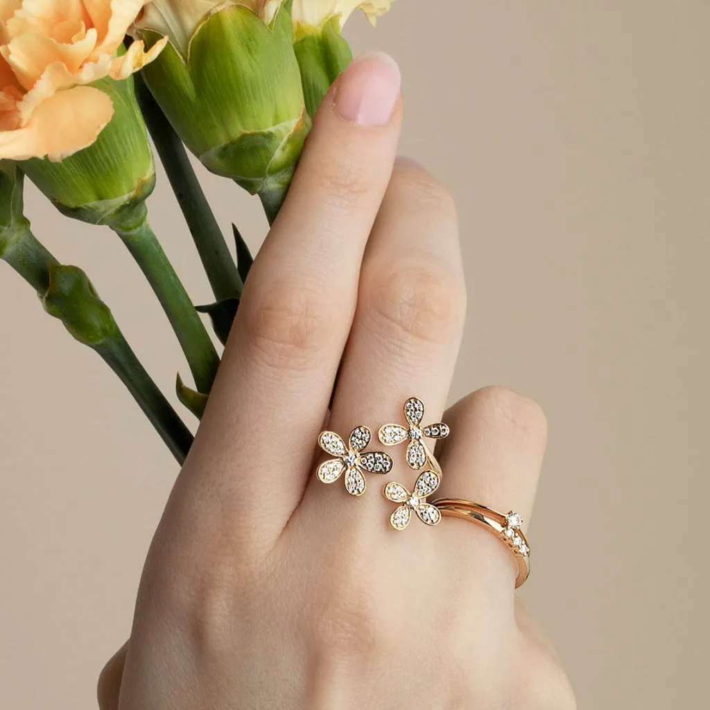 Fashion 3-stens diamantring i gult gull 0,06ct Ringer