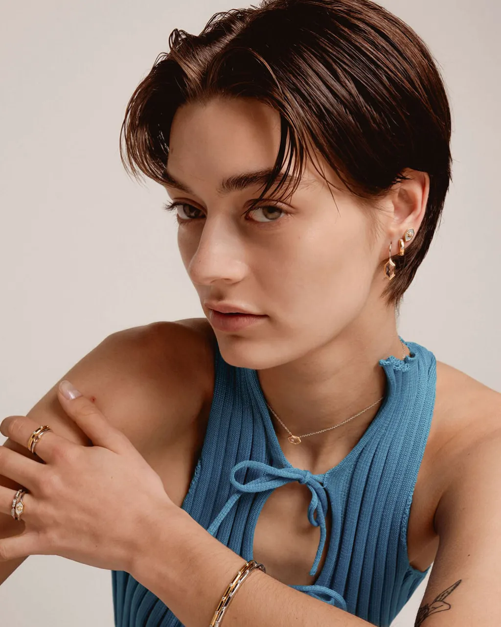 Clearance hoops i forgylt sølv med cubic zirkonia-stener Ørepynt